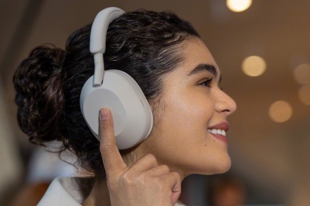 the-best-headphones-you-can-buy-are-discounted-for-cyber-monday